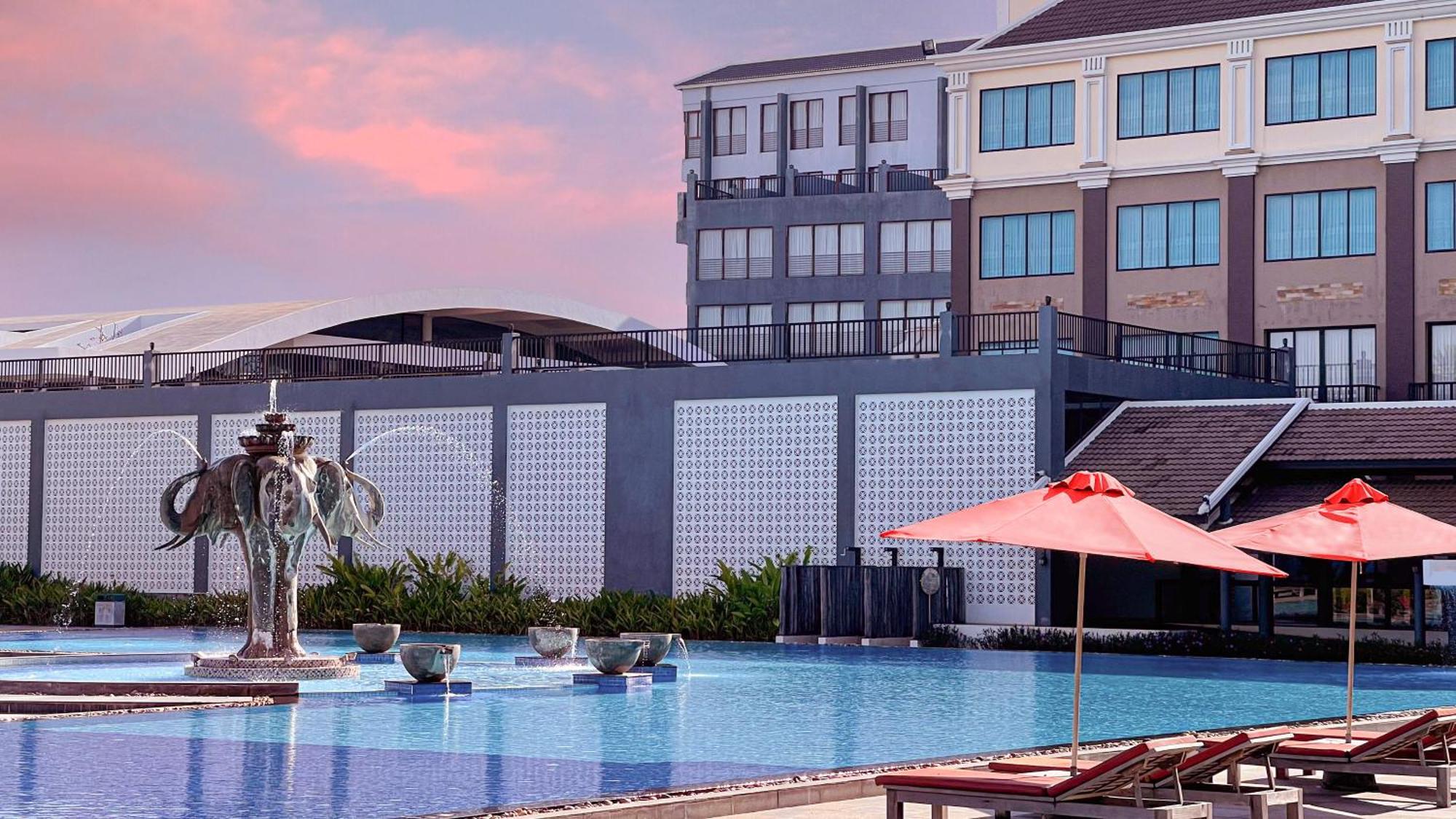 Pacific Hotel & Spa Siem Reap Exterior foto