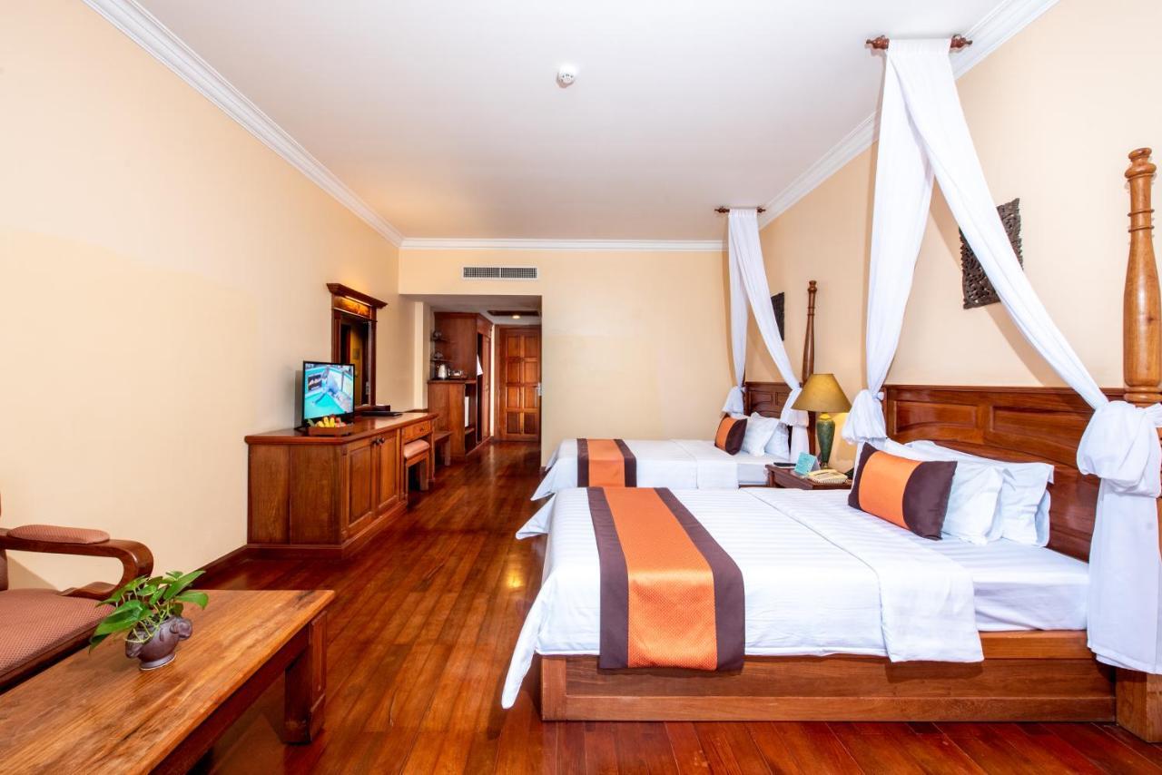 Pacific Hotel & Spa Siem Reap Exterior foto