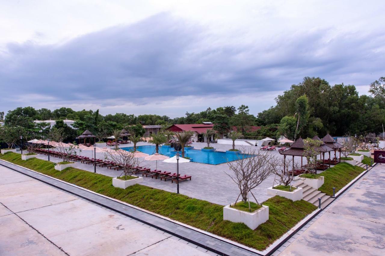 Pacific Hotel & Spa Siem Reap Exterior foto